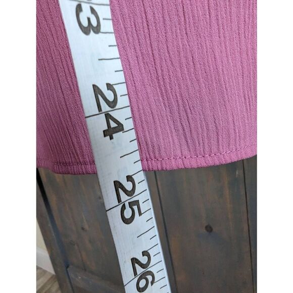 Juicy Couture Blouse Women's Medium Short Sleeve Ruffle Peephole button Back - Picture 8 of 9